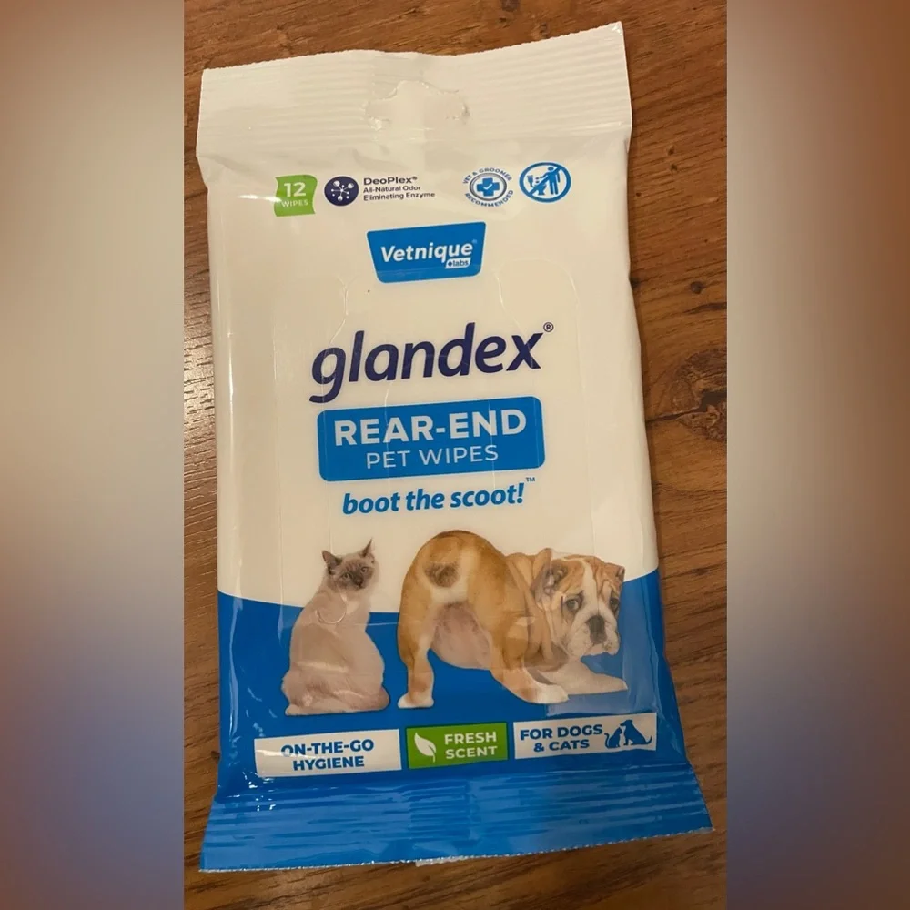 package of Vetnique Labs Glandex Rear-End Pet Wipes new sample size